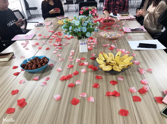 “青春ing，把心聲say出來(lái)”之金秋?主題交流會(huì)